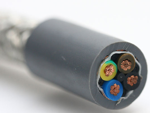 高(gāo)速移動柔性屏蔽拖鏈電(diàn)纜